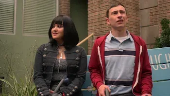 Atypical-E7.O mistério do banco