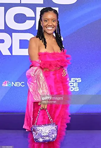 Queen Noveen