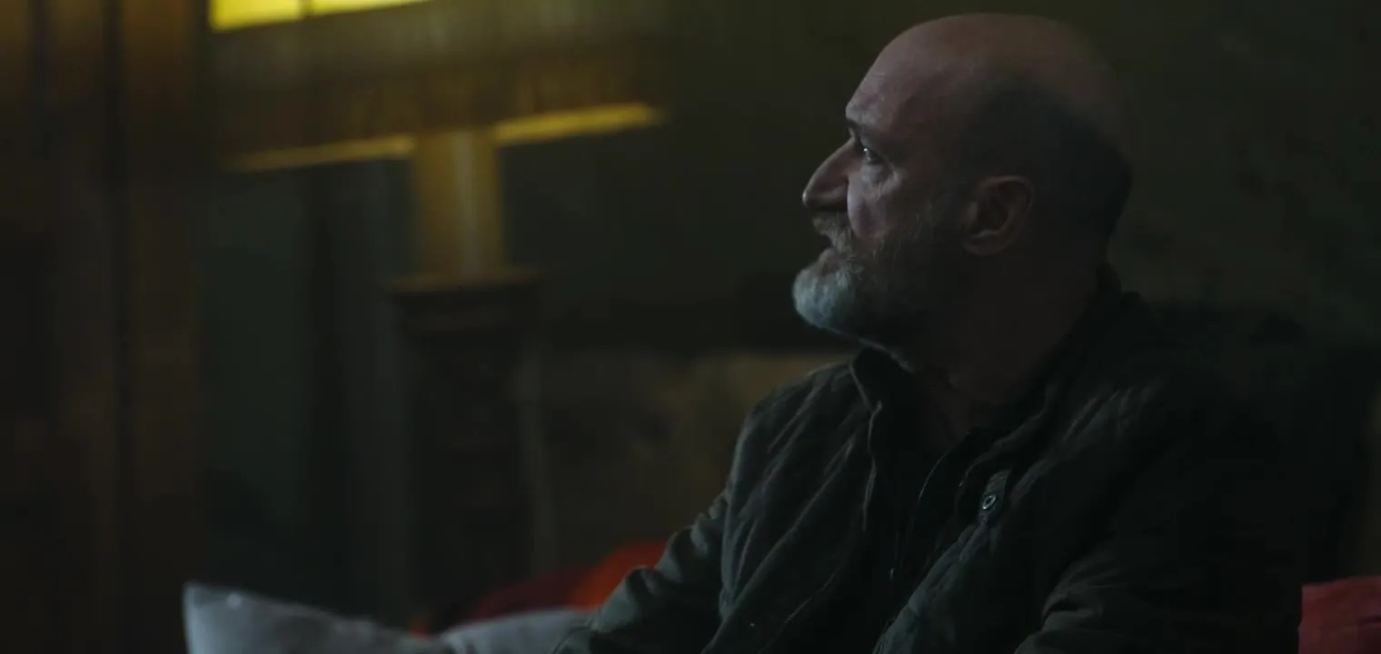 E6