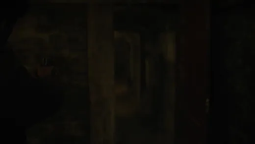 E10