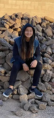 Mia Lovell