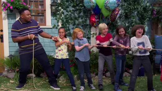 E12.Welcome to Grover's Birthday