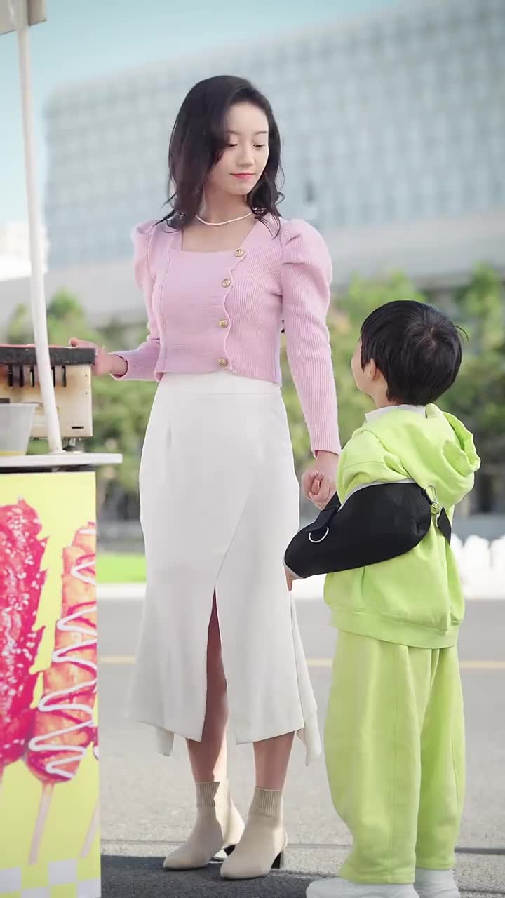 A Doce Esposa Grávida Mimada pelo Marido Milionário Episódio 5