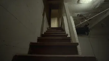 E8.O fantasma no apartamento 14