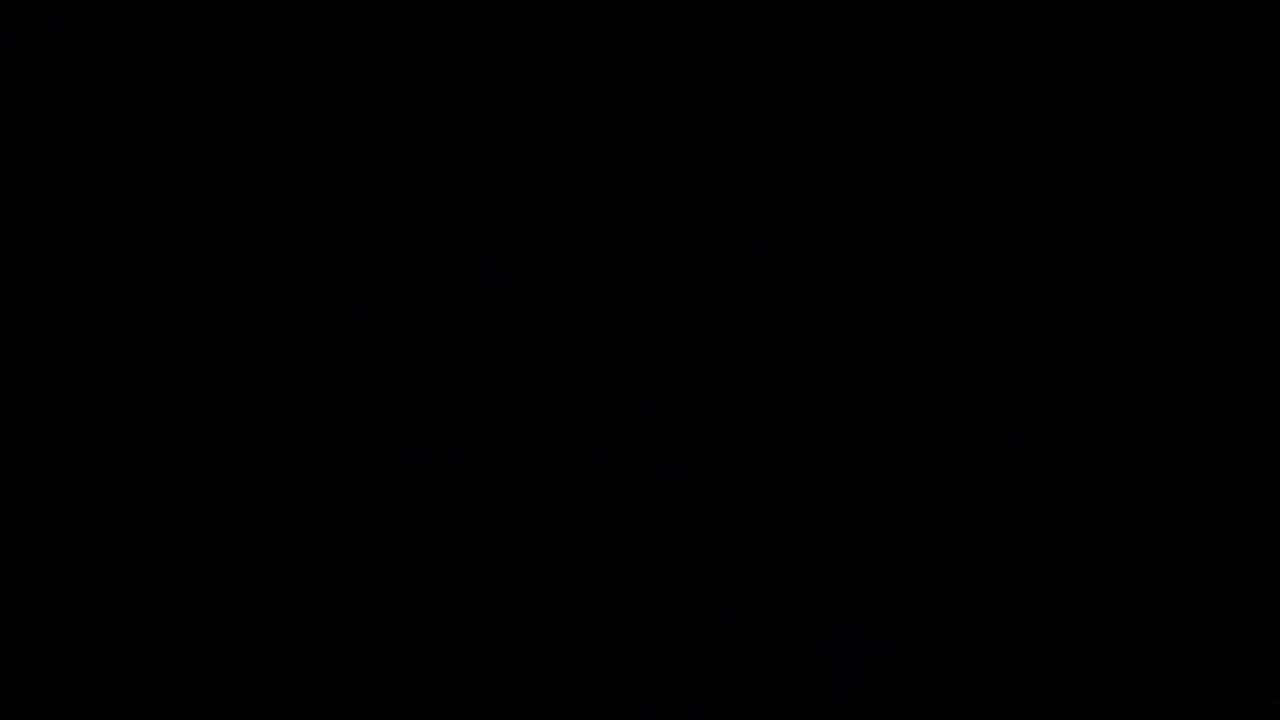 E4
