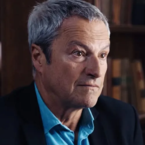 Gavin Esler