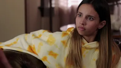 Gabby Duran: Babá de Aliens-E1.So Your Gor-Montite Child is Going to Explode