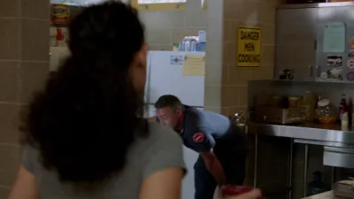 Chicago Fire: Heróis Contra o Fogo-E2.A Real Shot in the Arm