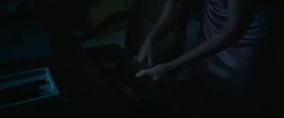 E4