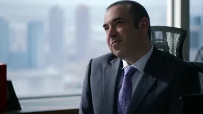 Suits-E3