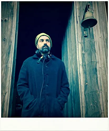 Carlos Manga Jr.