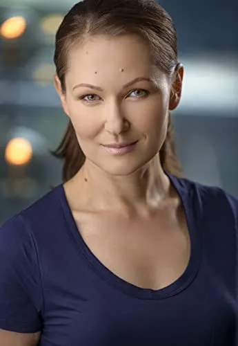 Lola Luton