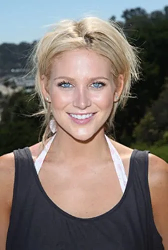 Stephanie Pratt