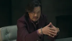 Cena do episódio 3 de Os Golpistas de Tóquio