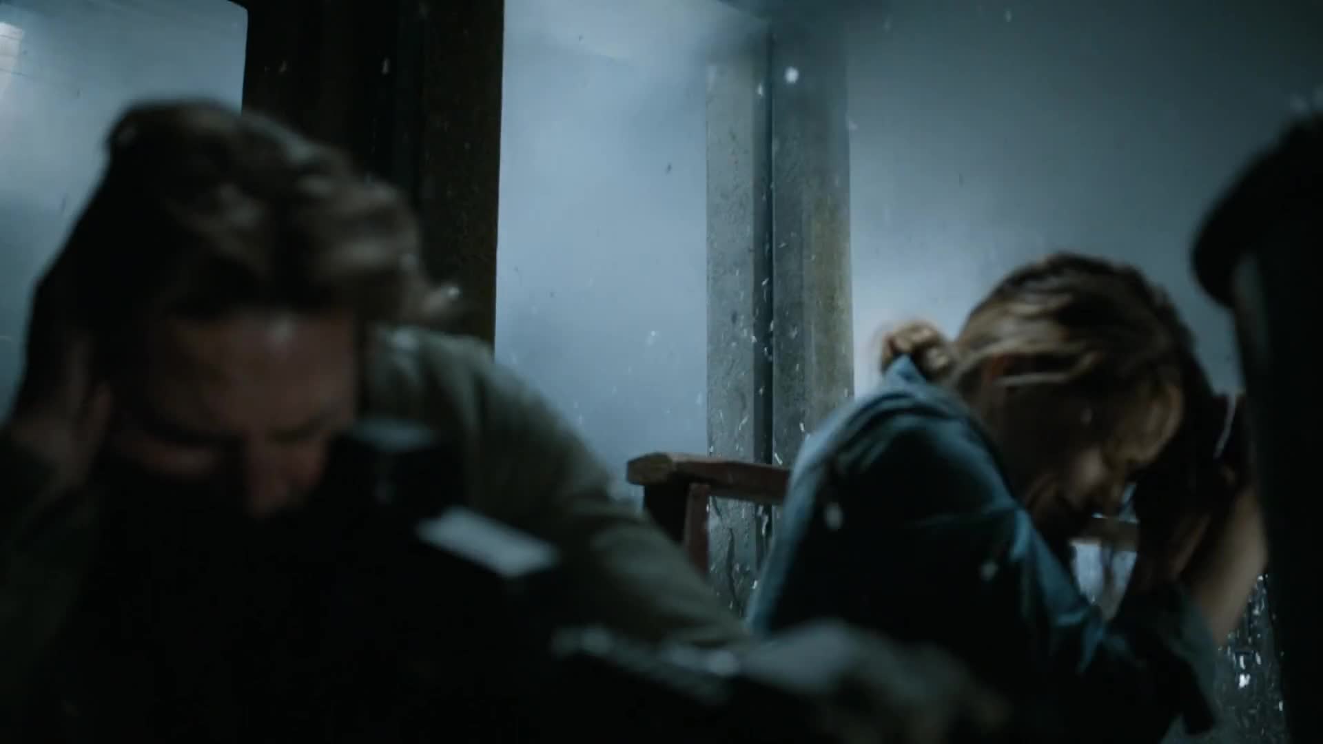 Colony Episódio 13