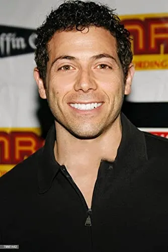 Greg Lindsay