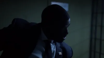 The Oval-E1.The Package