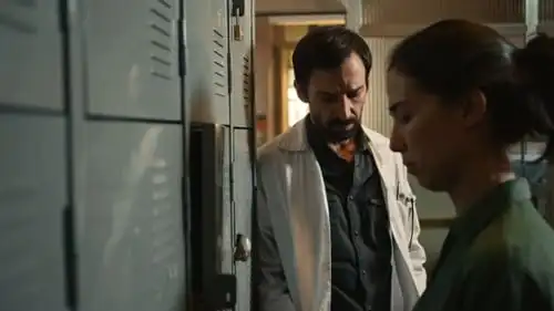 E12