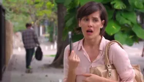 Cena do episódio 4 de Louco Por Elas