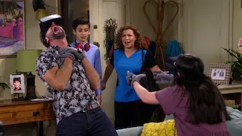 One Day at a Time-E6.Trabalhe muito, divirta-se pra valer