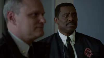 Chicago Fire: Heróis Contra o Fogo-E11.A Couple Hundred Degrees