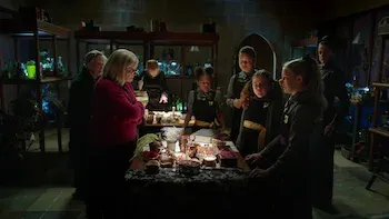 A Pior das Bruxas-E4.Vida no lago