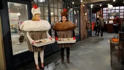 Duas Garotas em Apuros-E11