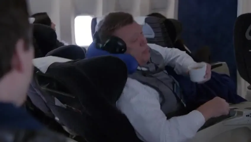 E18