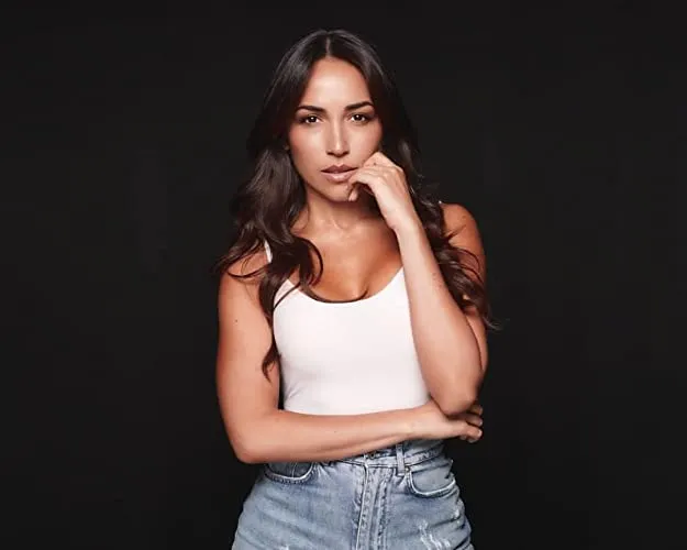 Ana Isabelle