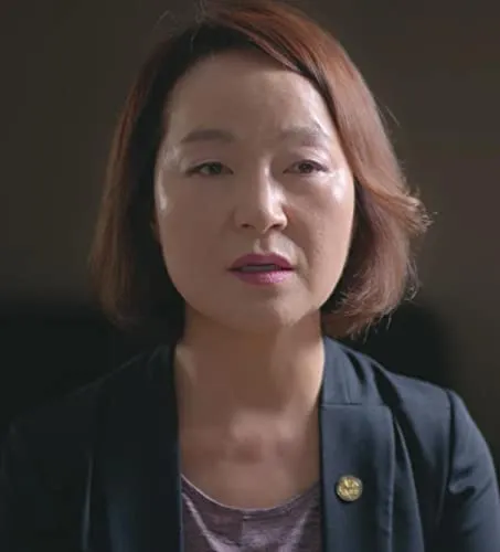 Kim Hee Sook