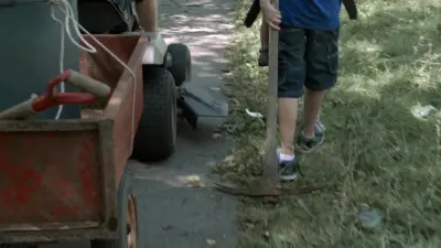 E4.Debbie, Carl & Liam: They Grow Up So Fast