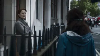 Killing Eve: Dupla Obsessão-E3.Don't I Know You?