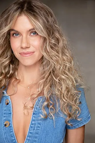 Shannon Dee