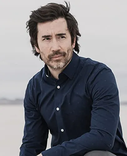 Andrew Roach