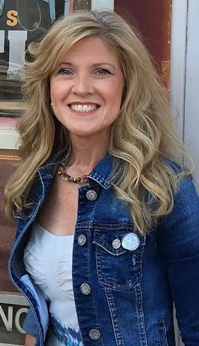Michelle Dobrozsi