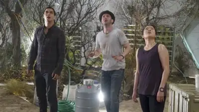 Scorpion: Serviço de Inteligência-E22