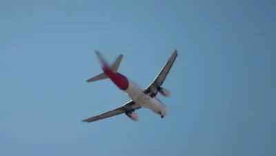 E12