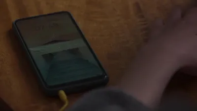 Chloe-E1.Episode #1.1