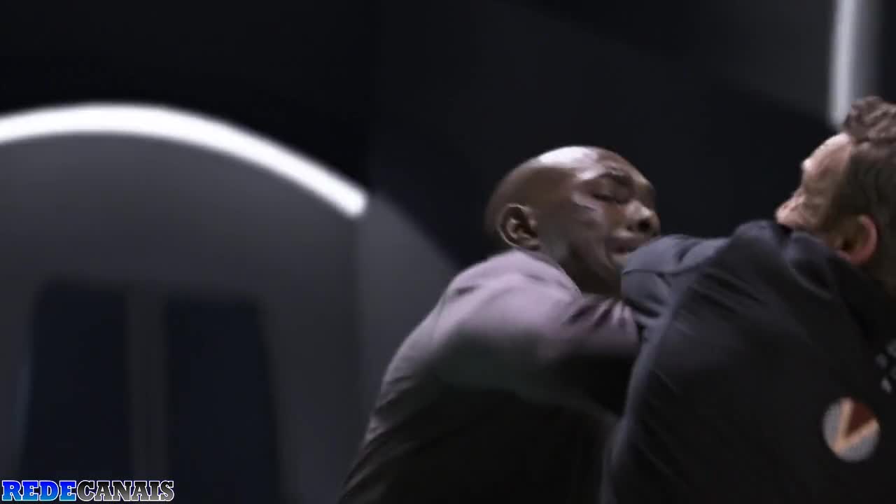 V - Visitantes Episódio 8