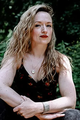 Veronica Ellis