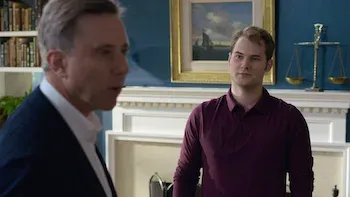 13 Reasons Why-E6.Você conhece um homem pelo seu jeito de sofrer