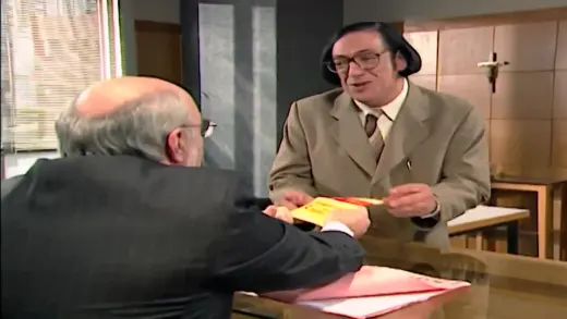 E28