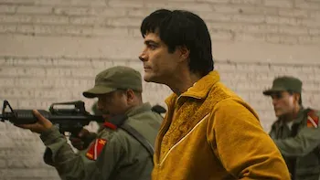 Narcos: México-E5.A conexão colombiana