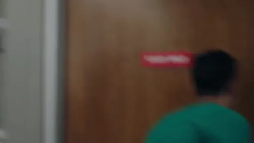 E1