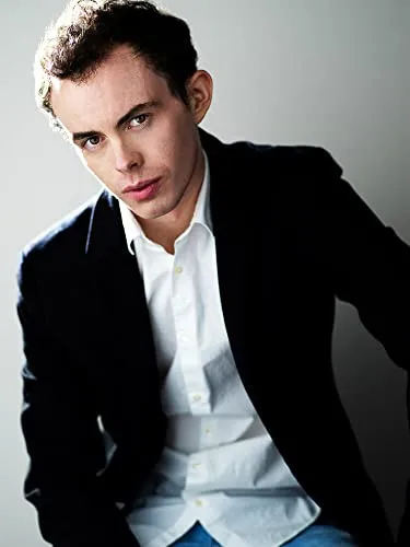 Max MacKenzie