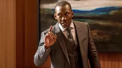 Marvel - Luke Cage-E5