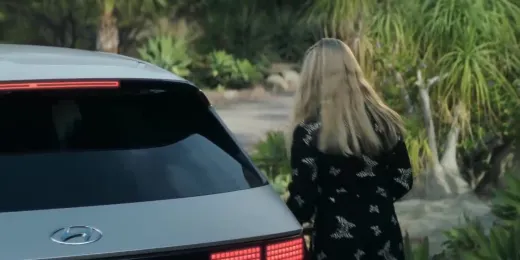 E1