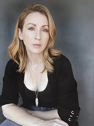 Arianne Martin