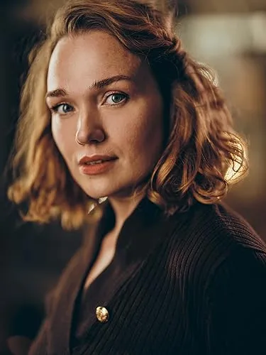 Alicia Grace Turrell