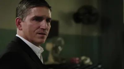 Pessoa de Interesse-E18